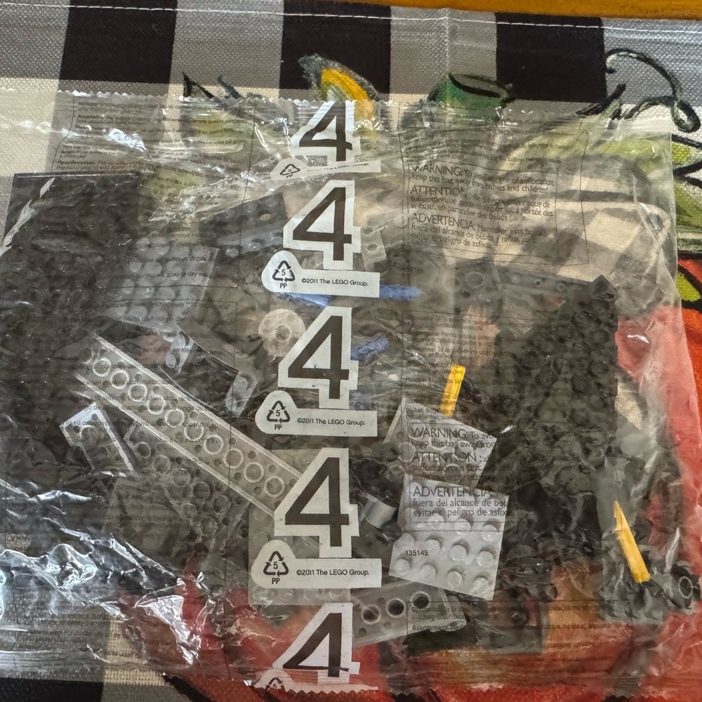 Random bag of lego